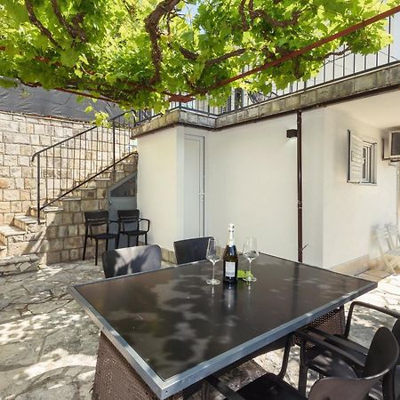 Apartament Family House Grey Duboka Zewnętrze zdjęcie
