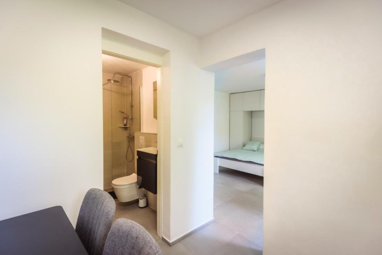 Apartament Family House Grey Duboka Zewnętrze zdjęcie