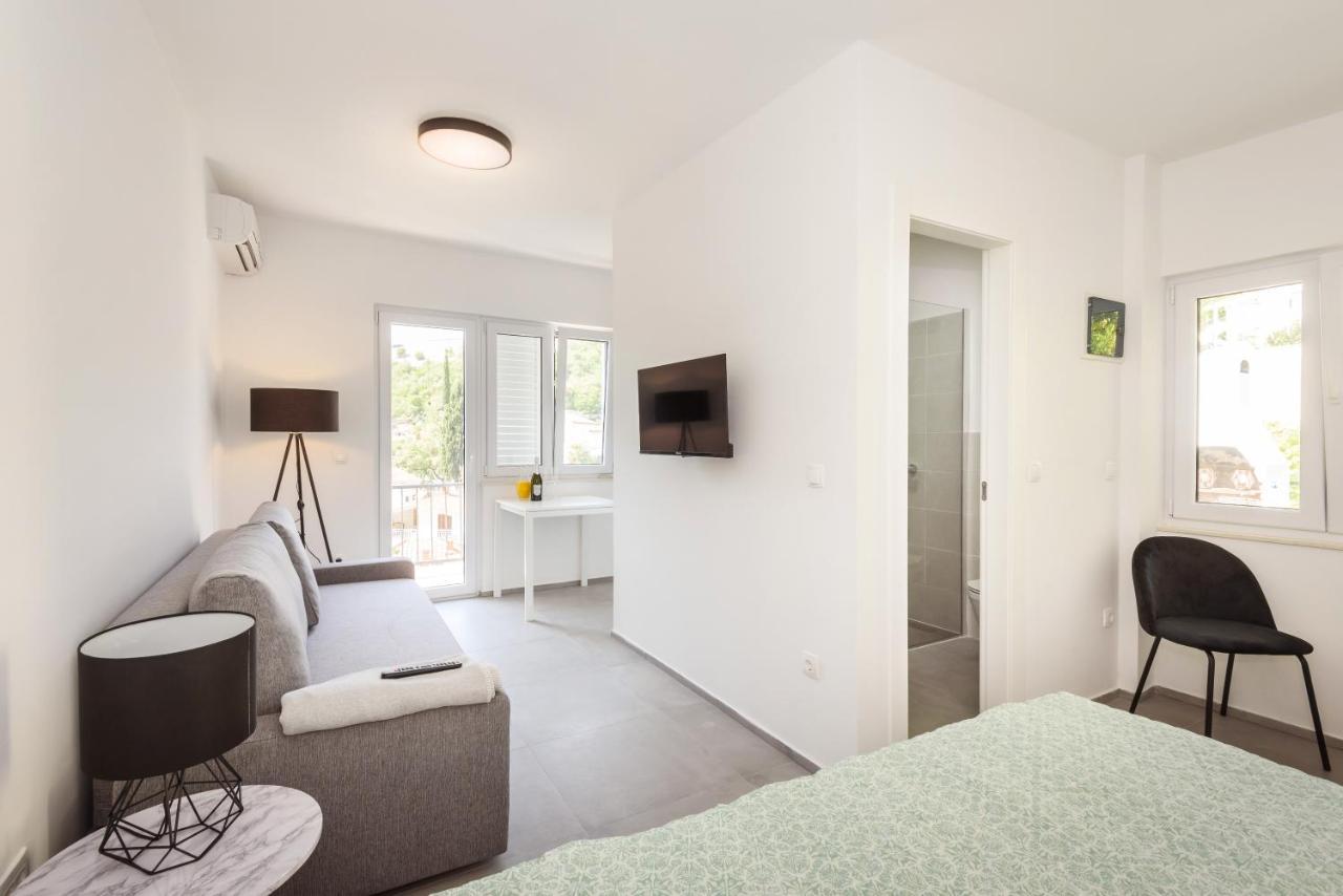 Apartament Family House Grey Duboka Zewnętrze zdjęcie